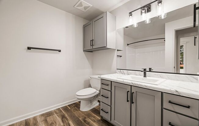 1 bed, 1 bath, 776 sqft, $1,575, Unit 311