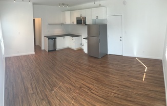 1 bed, 1 bath, 700 sqft, $1,950, Unit 201