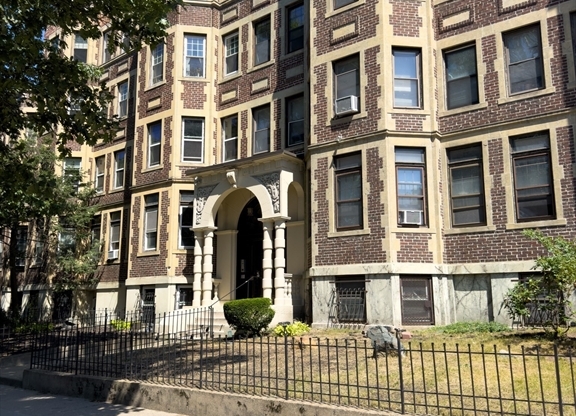 394 Riverway