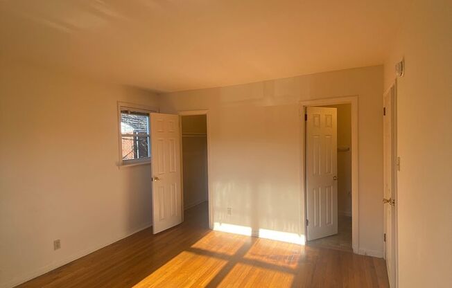 2 beds, 2 baths, 884 sqft, $1,495, Unit K-31