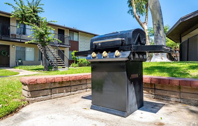 2 beds, 1 bath, 845 sqft, $2,475, Unit 118