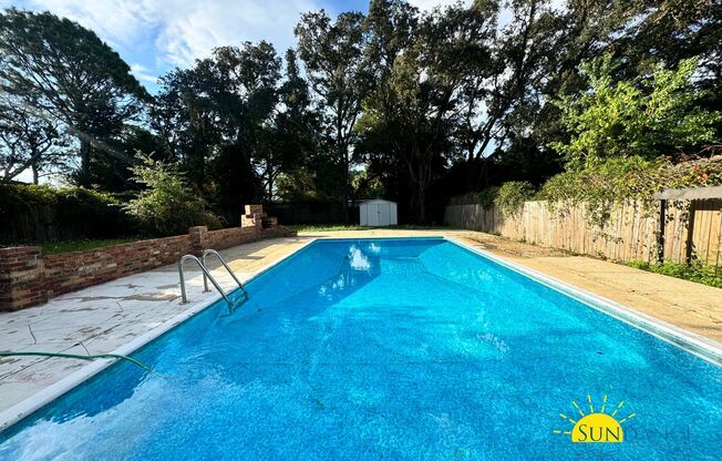 Great 3 Bedroom Home with In-ground Pool!