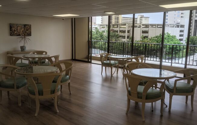 1 bed, 1 bath, $3,000, Unit # 2003