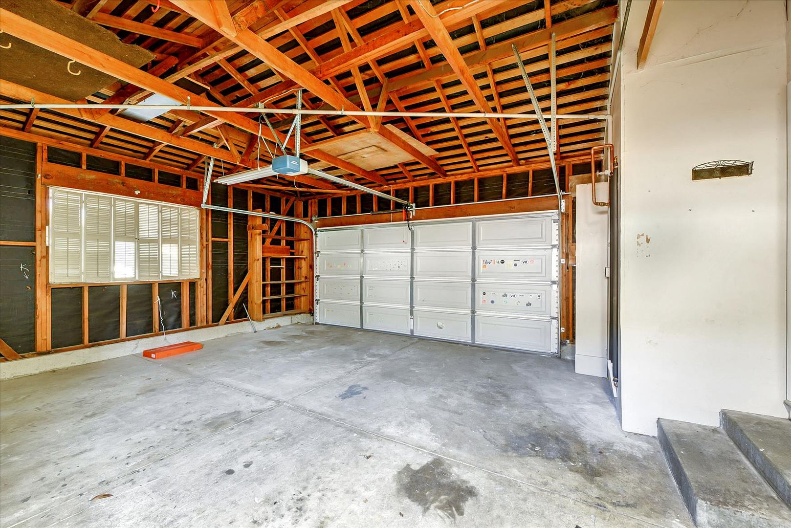 3 beds, 2 baths, $5,500