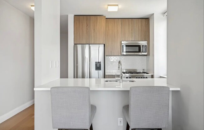 Studio, 1 bath, $3,840, Unit 12F