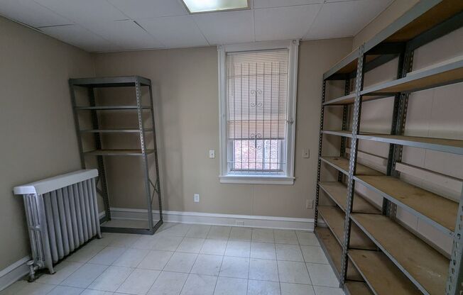 Renovated Top Floor Unit - Port Richmond