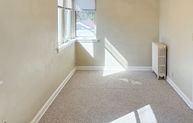 1 bed, 1 bath, 610 sqft, $1,095, Unit 206