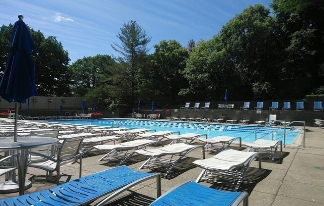 Studio, 1 bath, 500 sqft, $2,500, Unit 606