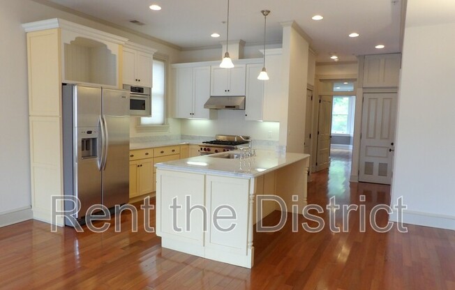 1130 5 ST NW