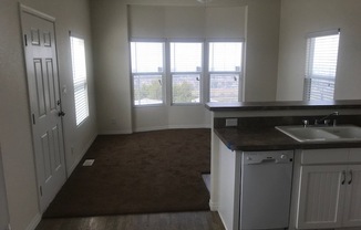 1 bed, 1 bath, $2,200