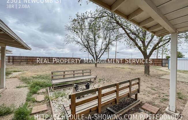 3 beds, 2 baths, 2,425 sqft, $1,745