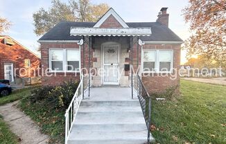 Available Now! Spacious Two Bedroom Home w/ Bonus Sunroom