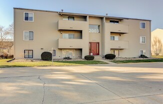 UPDATED 2 BEDROOM CONDO- Available August 2025