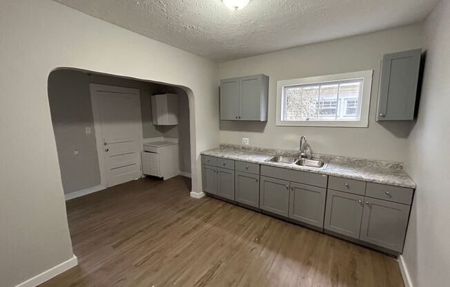 3 beds, 1 bath, $1,350