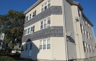 52 PLANTATION ST