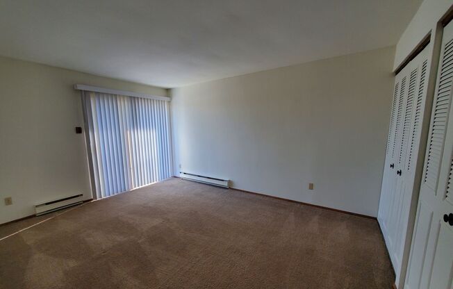 1371 Sunnyridge Rd.