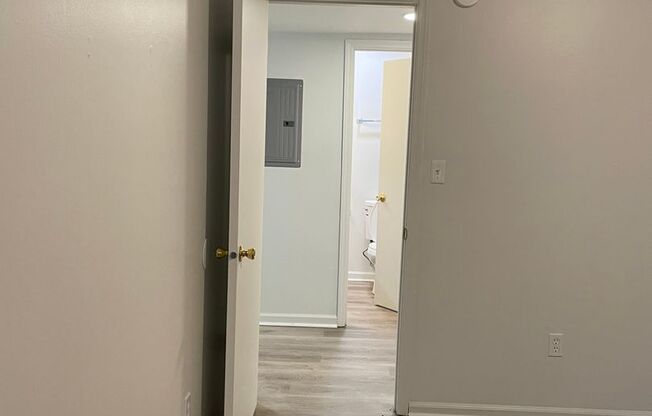 1 bed, 1 bath, 790 sqft, $1,125, Unit 49