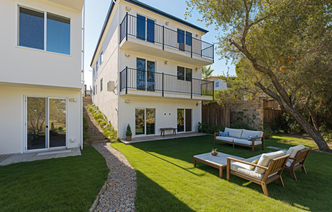 Brand New Apartments and Townhomes in Vista + Bonus Room!