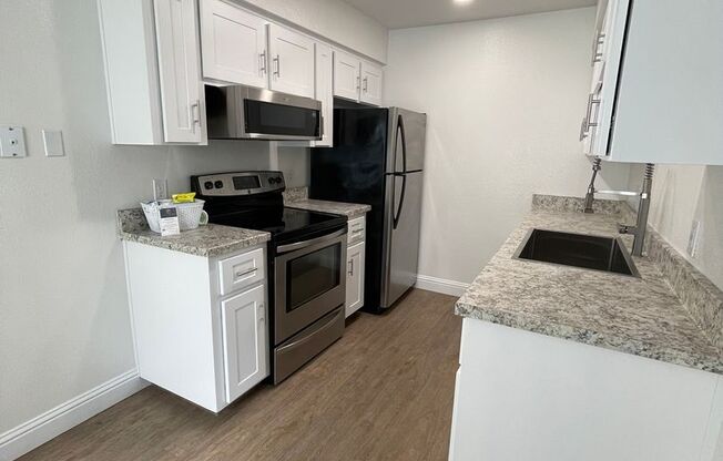 1 bed, 1 bath, 665 sqft, $1,470, Unit 1858-105
