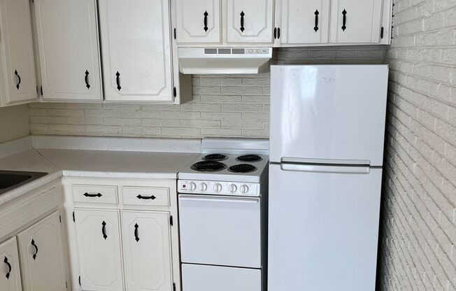 Pepper Tree Amarillo 168 LLC