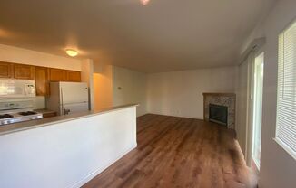 2 beds, 2 baths, $1,725, Unit A