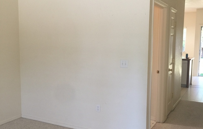 $1895..00 -  2 Bed/2.5 bath on the Bench....Fenced Back Yard with a storage Unit...Landscaping Included with your rent.