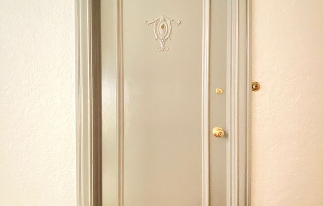 1460 Golden Gate Avenue (1115r)