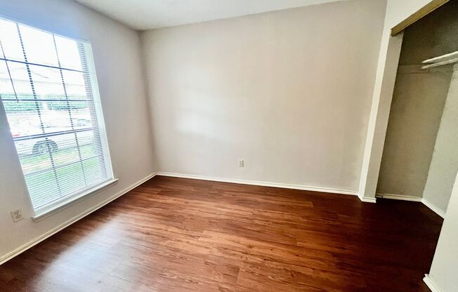 2 beds, 2 baths, $1,495