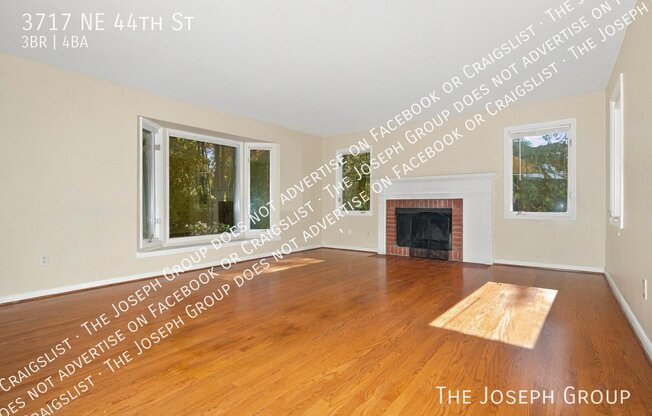 3717 NE 44 ST
