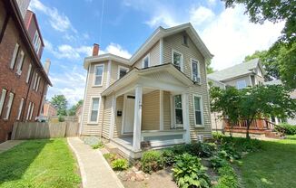 1447 Highland