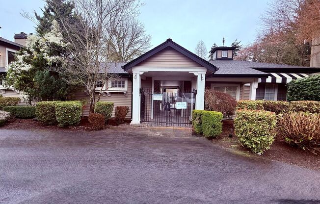 Gallery Condominium - Downtown Kirkland