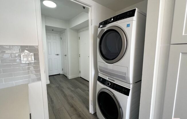 2 beds, 2.5 baths, 1,791 sqft, $6,500, Unit 1117