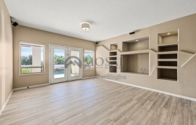 3 beds, 3.5 baths, 2,820 sqft, $4,995