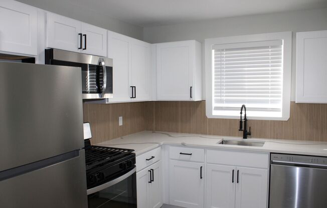 Westwood Court Apts