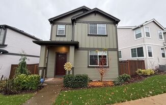 4 bedroom 2.5 bath House - Beaverton - Washer/Dryer Included, Gas Fireplace, Neighborhood Park and More!