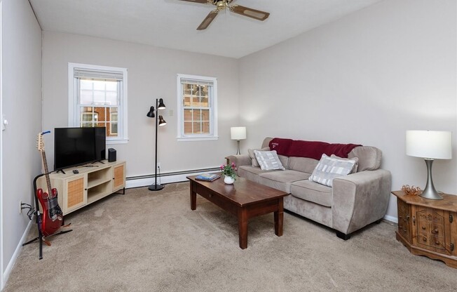 377 BUNKER HL ST