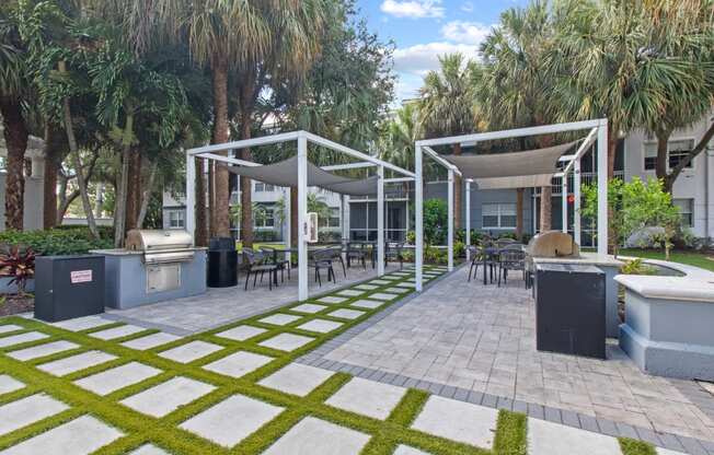 Patio Grill Station at Verona at Boynton Beach Apartments in Boynton Beach, FL 33426