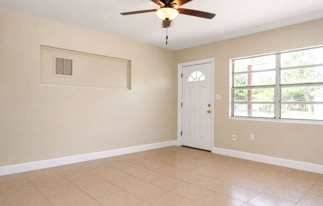 3 Bedroom, 1 Bathroom Home for Rent in Largo!