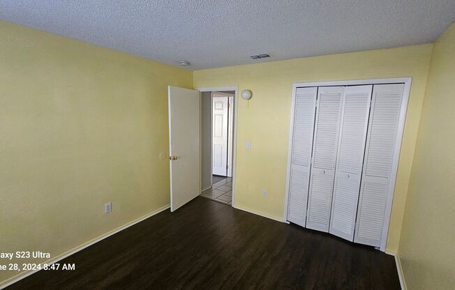 2 beds, 2 baths, $1,400, Unit Unit A