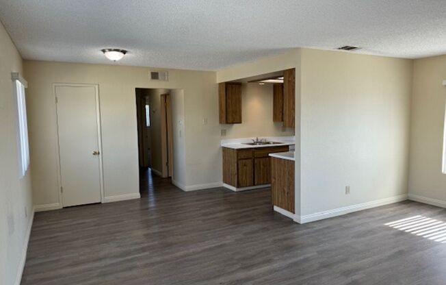 2 beds, 1 bath, 900 sqft, $2,495, Unit UNIT F