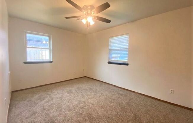 5332 monte dr, 3bed, 1bath, 1 car