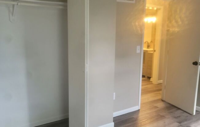 2 beds, 2 baths, $1,599