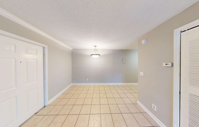 1 bed, 1 bath, 750 sqft, $900, Unit 2020-3
