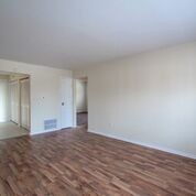 2 beds, 1 bath, 800 sqft, $1,200, Unit 8669E