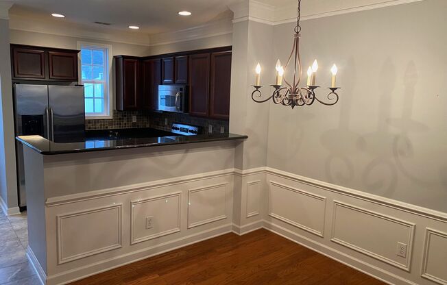 Walk To Shop and Dining - Fantastic North Charlotte Location