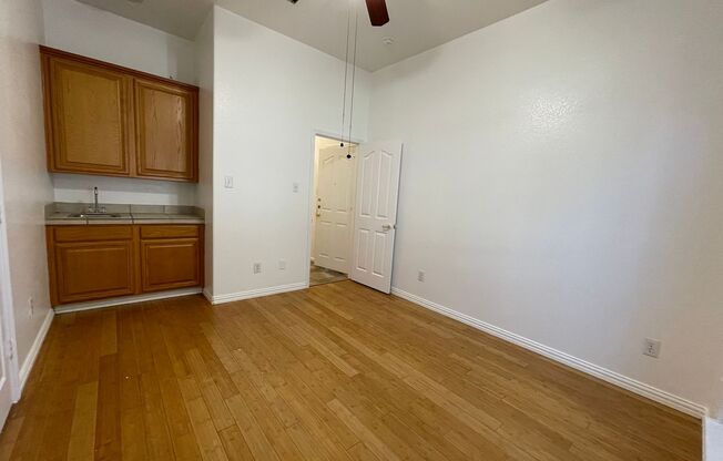 Cedar Park 3 Bed / 2.5 Bath Single Story