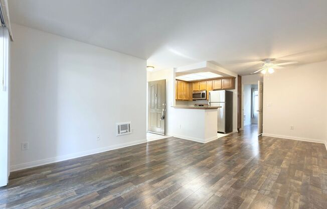 1 bed, 1 bath, $1,950, Unit Unit 71