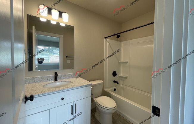 2 beds, 2.5 baths, 1,069 sqft, $1,695, Unit #U-11