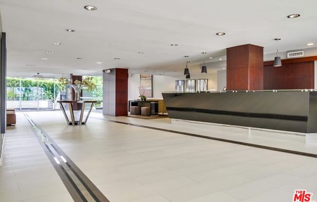 2 beds, 2 baths, 1,377 sqft, $5,750, Unit 802