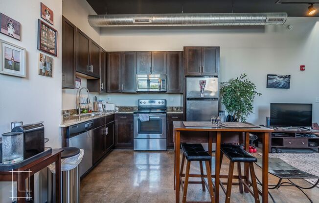 1 bed, 1 bath, $1,495, Unit 727 N. 4th St. Apt. 202